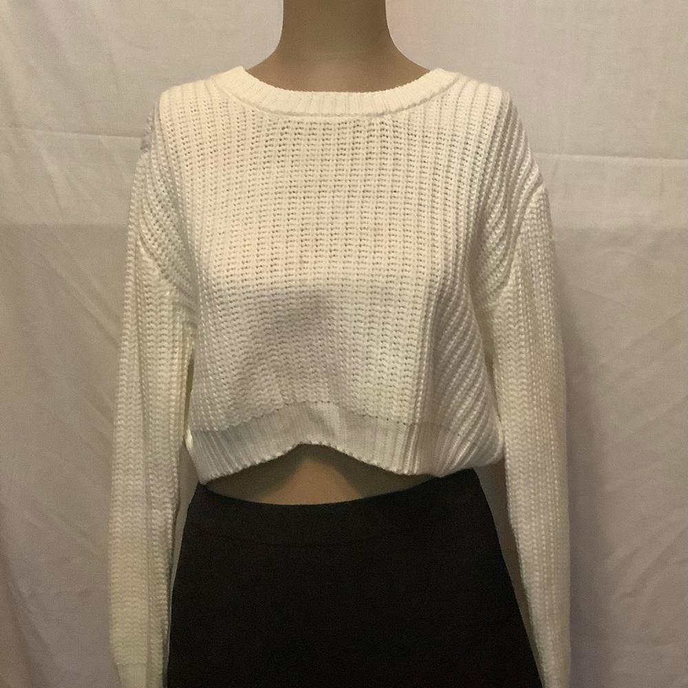 Coquette Women’s Full Tilt White Cropped Crew Neck Sweater